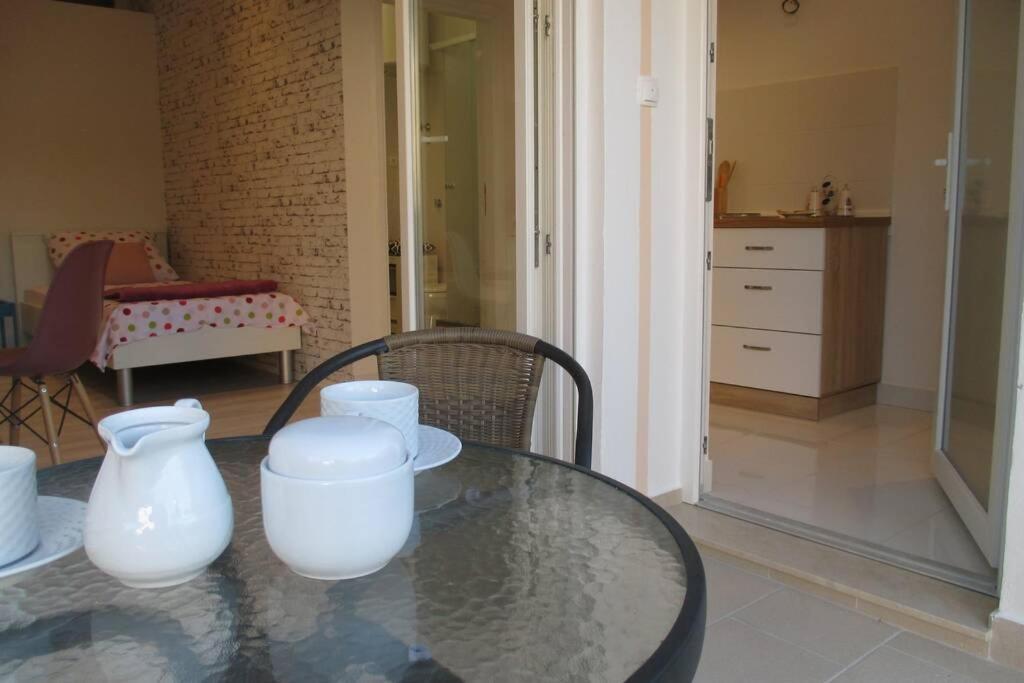 Candy Ap.-Near Center,Bus,Beach+Free Parking Place زادار المظهر الخارجي الصورة