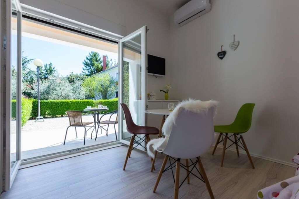 Candy Ap.-Near Center,Bus,Beach+Free Parking Place زادار المظهر الخارجي الصورة
