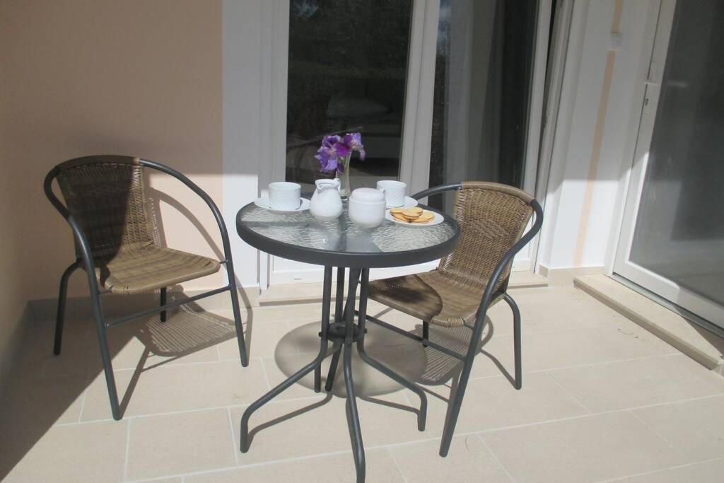 Candy Ap.-Near Center,Bus,Beach+Free Parking Place زادار المظهر الخارجي الصورة